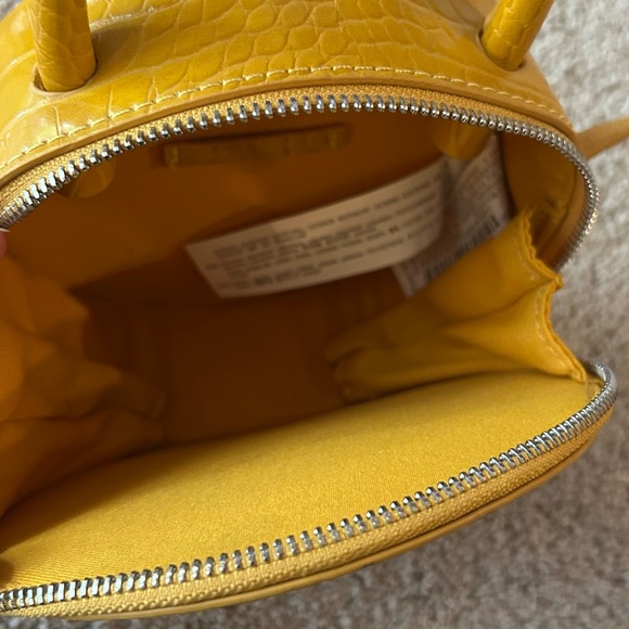 Zara Mustard Croc-Embossed Circle Crossbody Bag - Picture 8 of 10
